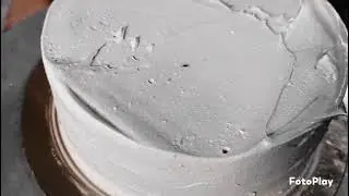 Smiley cake shop.//blueberry cake