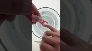 Here&rsquo;s how to remove press on nails with no damage 💅🏻