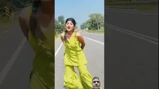 Kisi k pyre pyre ball #khushivermaoficil#trending#dance#song #😀😃😈🤬💗