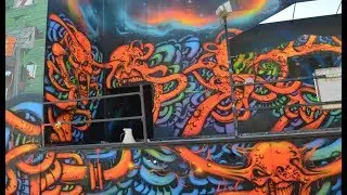 STUARTIZM AIRBRUSHING THE DARK RIDE...THE FACADE!