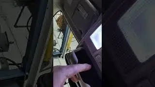 Процедура ручного закрытия люка в крыше Mazda CX9