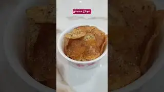 Black paper Banana Chips | काली मिर्च वाले कच्चे केले के चिप्स #shorts