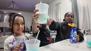 Let's Make a BLUE DRINK!! 