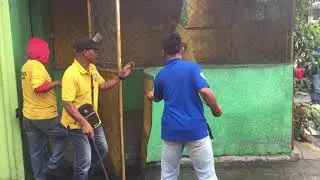 MMDA, MTPB demolish barangay hall in Tondo, Manila