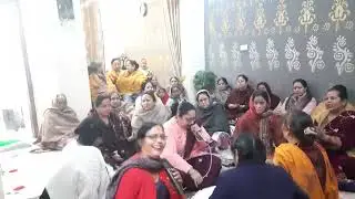 #satsang #dholak #punjabi #yt .सत्संग मे जब ढोलक बजती तो सब मस्ती मे झूमने💃💃नाचने लगते है आओ सुनें 
