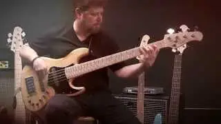 XJ-1T Xotic 5 String Bass
