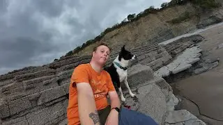Ozzy&rsquo;s First Train Ride & Beach Adventure 🌊🐾 | Border Collie Travel Vlog