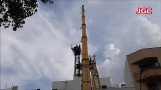 Liebherr LTM 1090 4.1 desmontaje Gr&uacute;a Torre COMANSA 5LC4010 Eleva Gr&uacute;as Torre