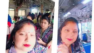Mumbai lock train kaisa रहता है #viral #viralvideo #train