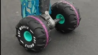 Hot Wheels RC Monster Trucks 1:6 Scale Mega-Wrex, Large Remote-Control Toy Truck, All-Terrain Tires