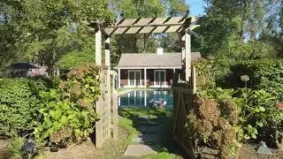 12 Lloyd Point Drive, Lloyd Neck