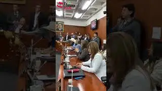&iexcl;Tenso debate! &iexcl;Atenci&oacute;n!#Ustedqueopina