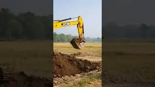 Jcbমাটি খুঁড়ছে🚜🥰#JCB#JCBExcavator#JCBDigging#HeavyMachinery#Earthmoving#ConstructionWork#Tractor#ai