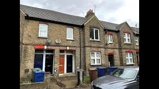 10 Riverview Flats, London Road, Purfleet-on-Thames, Essex, RM19 1SL - March 2023 Auction