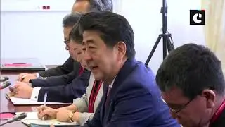 PM Modi meets Japanese counterpart Shinzo Abe in Russia