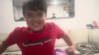 Feet: kaykaybeat and,Aarongamer :)
