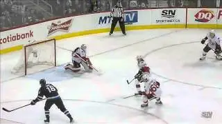 Crazy stretching save by Hammond @ Jets