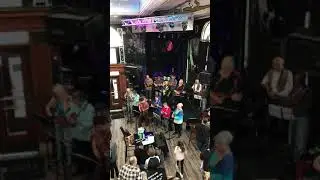 Hix Brothers Ukulele Band-End of the Line 11-7-21