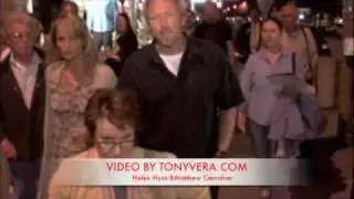 Helen Hunt and her boyfriend Matthew Carnahan FANS WILL NOT GO AWAY what a video its nuts