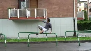 Balance complexes