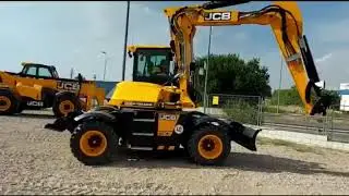 Comercial de Walkia Javi Martin explicando la JCB  Hydradig  110W