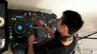 Loops DJing on the CDJ-1000 (Submerge 001)