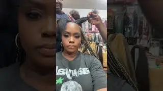 The perfect color mix for blonde knotless braids!