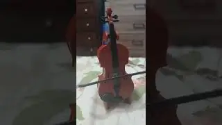 Tiny violin. kid toys rp minis