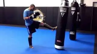 Muay Thai Tips: Lead Leg Push Kick Aka the Teep