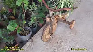 Vai ficar lindo no seu jardim ! - triciclo de madeira para jardim.