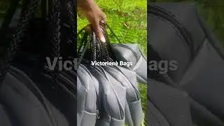 Victorien&egrave; Castle souvenir bags... party loading 💃