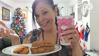 My Thoughts About Homeless People//Taste test Midnight Baja Blass from Taco Bell / Dunkin donuts