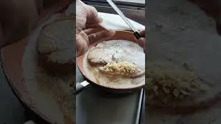 COCONUT MAPLE GARLIC PORK CHOPS KENT'S KITCHEN COOKING WITH KENT #coconutgarlicporkchops #maninkilts