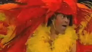 Richard Simmons Gives Gifts