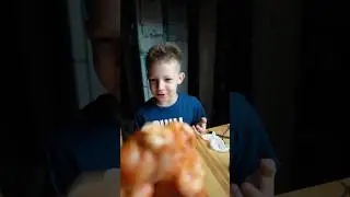 Яблоня от яблони 😂