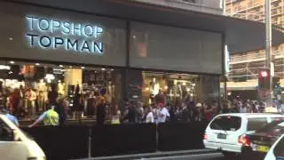 TOPSHOP TOPMAN Sydney Australia 2012, opening day