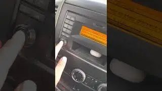 Сброс настроек радиоприемника Mercedes Sprinter (включение зависшей аудиосистемы)