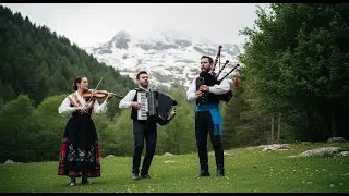Echoes of the Serene Breeze | Instrumental Iberian Celtic Music with Accordion and Galician Bagpipe