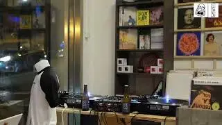 Mou (must be on wax records)  x Rio Lagares Record Store , Vigo