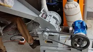 Mirchi Grinder Machine Commercial Masala Grinder मसाला मशीन M: +91 951200 6775