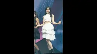 240920 피프티피프티 (FIFTY FIFTY) 문샤넬 - Gravity 4K 직캠 @쇼케이스