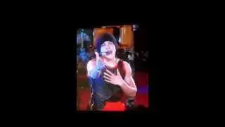Austin Mahone performing 'What About Love' LIVE at VMA Pre-Show