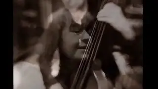 The Curtain - Eva Hillered / Lasses Hus Sessions NR: 3 / 2015
