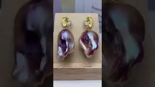We open oyesters ON LIVE everyday at 3:30 PM -India Time #pearl#pearljewelry#jewelry#freshwaterpearl