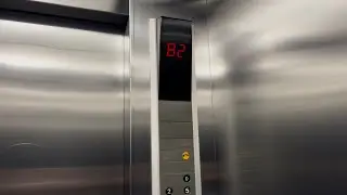 1990s LG elevator at Alabang Medical Center, Muntinlupa, Philippines