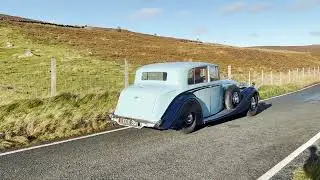 1939 Bentley 4¼ Litre Overdrive 'High Vision' Saloon by H.J.Mulliner [#B102MR] The Real Car Co.