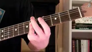 Как играть аккорд A#m7 на гитаре (ля-диез минор септаккорд)