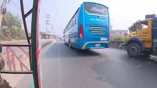 Unbelievable Autorickshaw Journey on the Highway! 