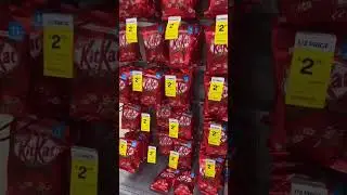 Half Price Kitkat Chocolates #shorts #chocolate #sweet #viralshorts
