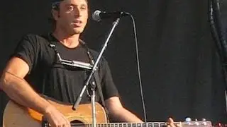 GOD SAID NO by Dan Bern, solo acoustic performance in Solingen, Germany 11 March 2007 (slideshow)